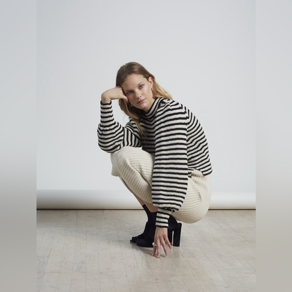 Eleven Six Mia Sweater in Ivory/Navy Stripe - Picture 2 of 15